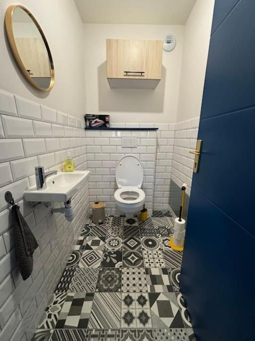 Charmante Maison Renovee Centre-Ville Balbigny Ngoại thất bức ảnh